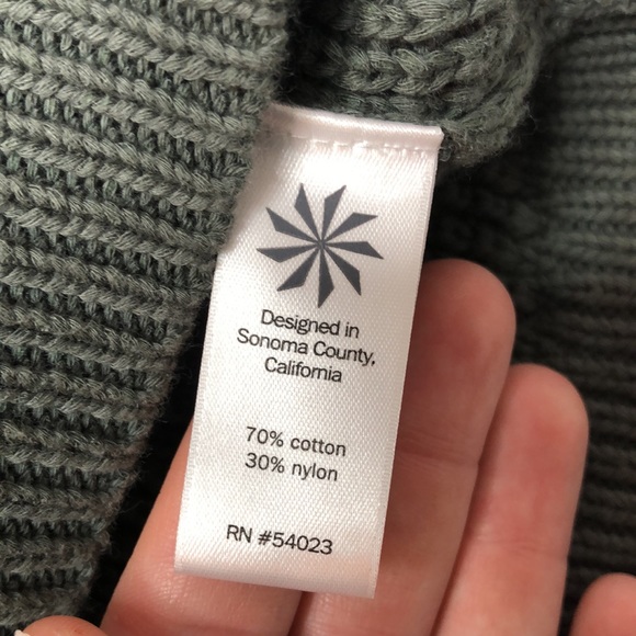 Athleta Sweater Womens Sage Green Open Weave Crew Neck Cotton Blend Size XXS - Picture 13 of 16